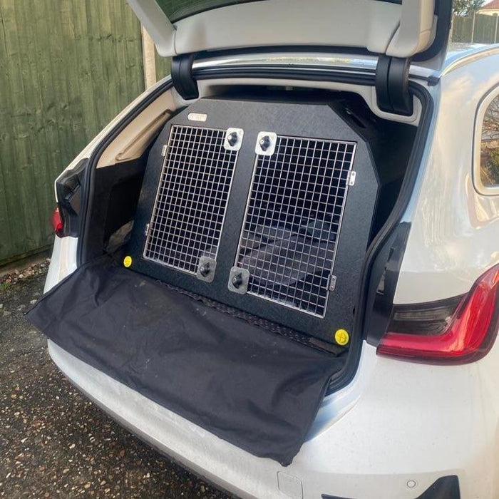 BMW 3 Series 330e Touring (2015 - Present) Dog Car Travel Crate- DT Box DT Box DT BOXES 930 Black