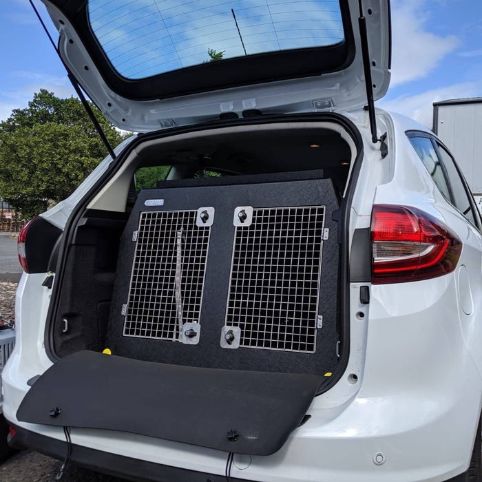 Ford C-Max (2011-2019) Dog Car Travel Crate- The DT 7 DT Box DT BOXES 950mm Black
