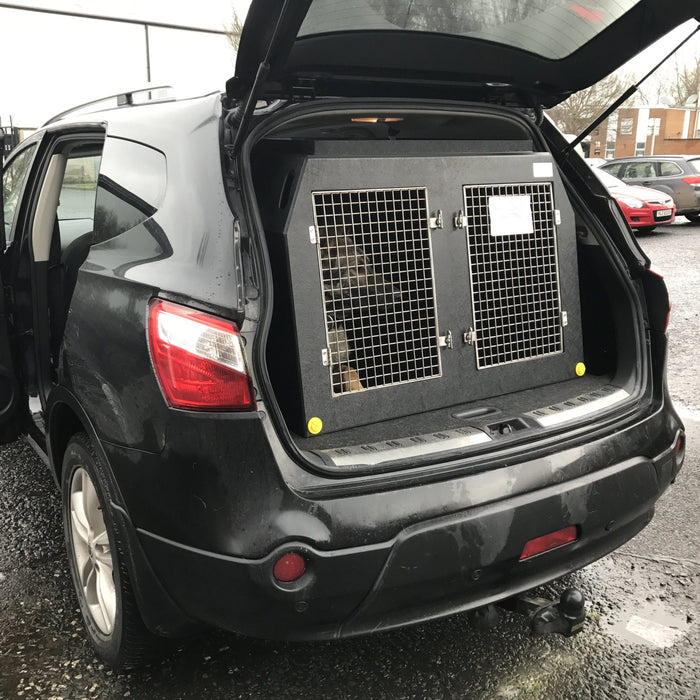 Nissan Qashqai+2 (2008 - 2013) DT Box Dog Car Travel Crate- The DT 3 DT Box DT BOXES