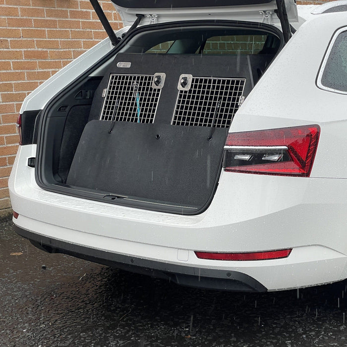 Skoda Superb Estate (2021 - Present) DT Box Dog Car Travel Crate- The DT 11 DT Box DT BOXES 1000mm Black