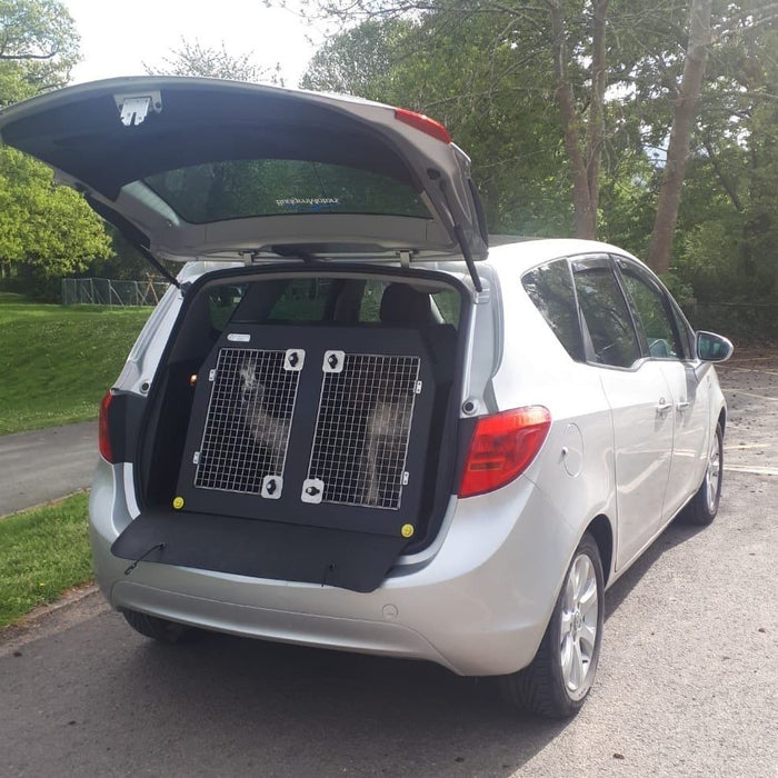 Vauxhall Meriva (2010 - 2017) Dog Car Travel Crate- The DT 9 DT Box DT BOXES