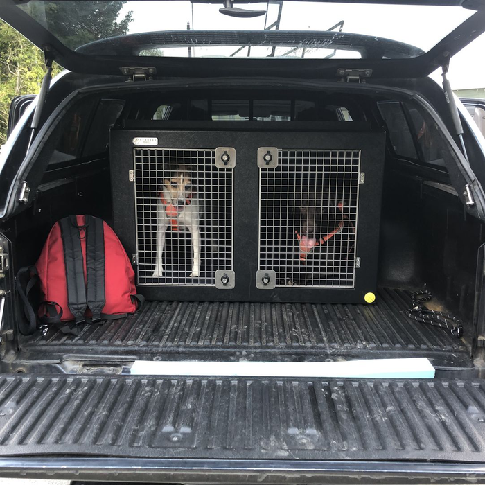 VOLKSWAGEN AMAROK | 2010-PRESENT | DOG PICKUP CRATES - DT BOXES