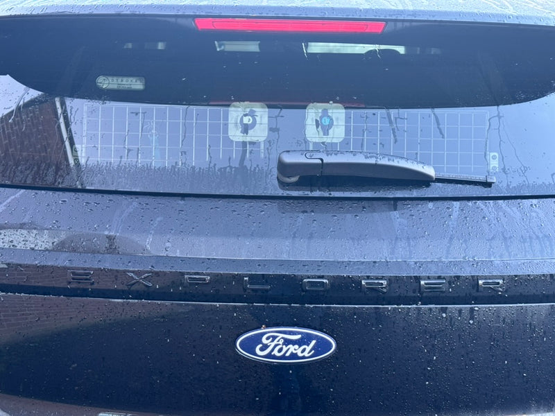 Ford Explorer | 2022-Present | Dog Travel Crate | The DT 9