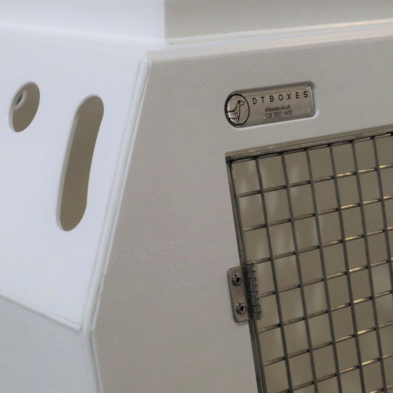 BMW 3 Series 330e Touring (2015 - Present) Dog Car Travel Crate- DT Box DT Box DT BOXES 930 White 