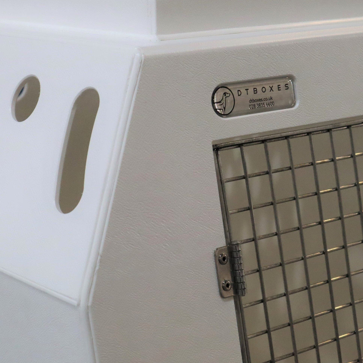 Audi A4 Avant 20092015 Dog Travel Crate The DT 4 — DT BOXES