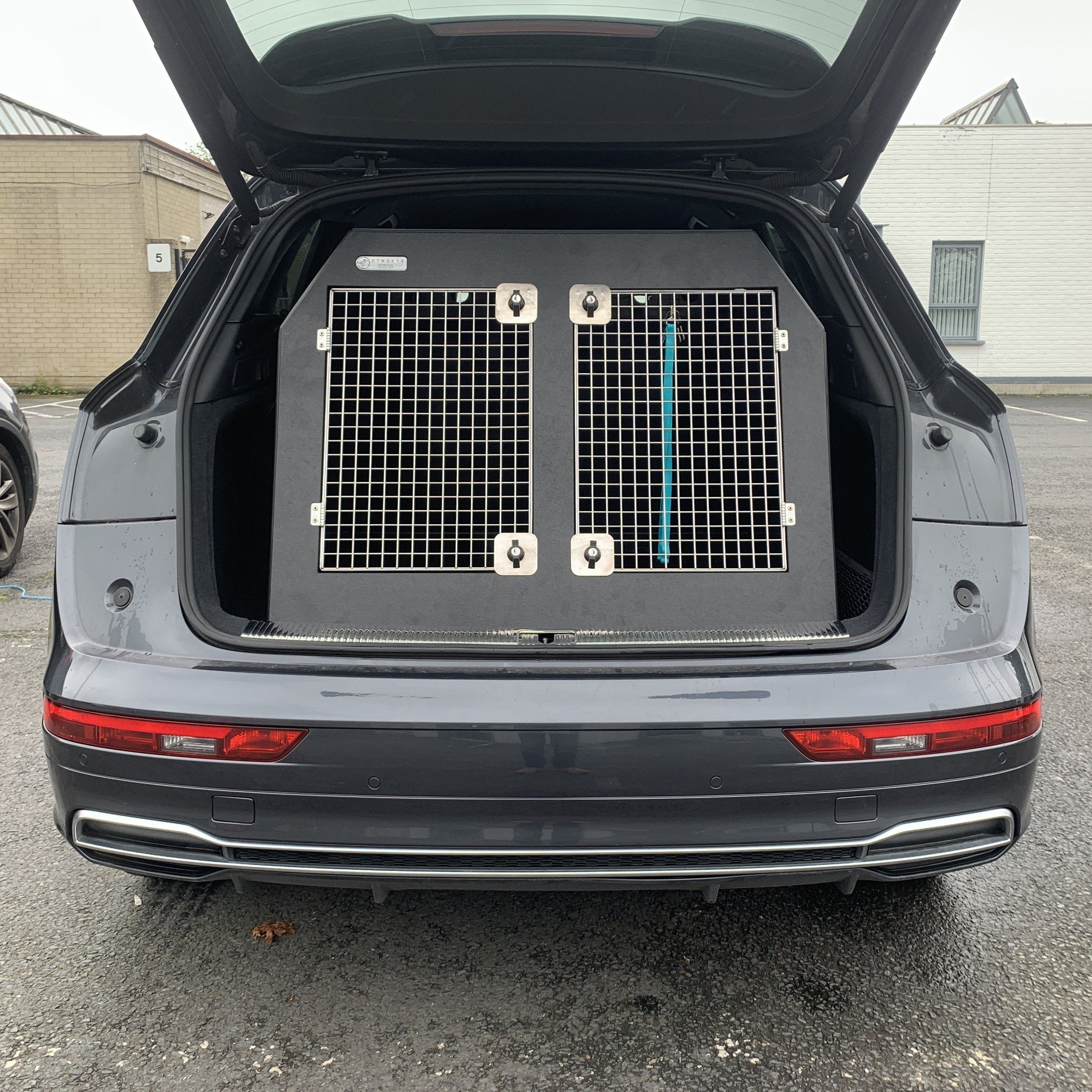 Audi Q5 2018Present Car Travel Crate The DT 13 — DT BOXES