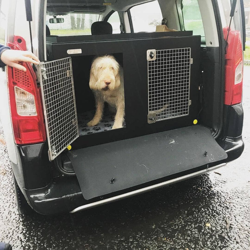 Citroen e-Berlingo/ Peugeot e-Rifter | 2018–present | Dog Travel Crate | The DT 12 DT Box DT BOXES 