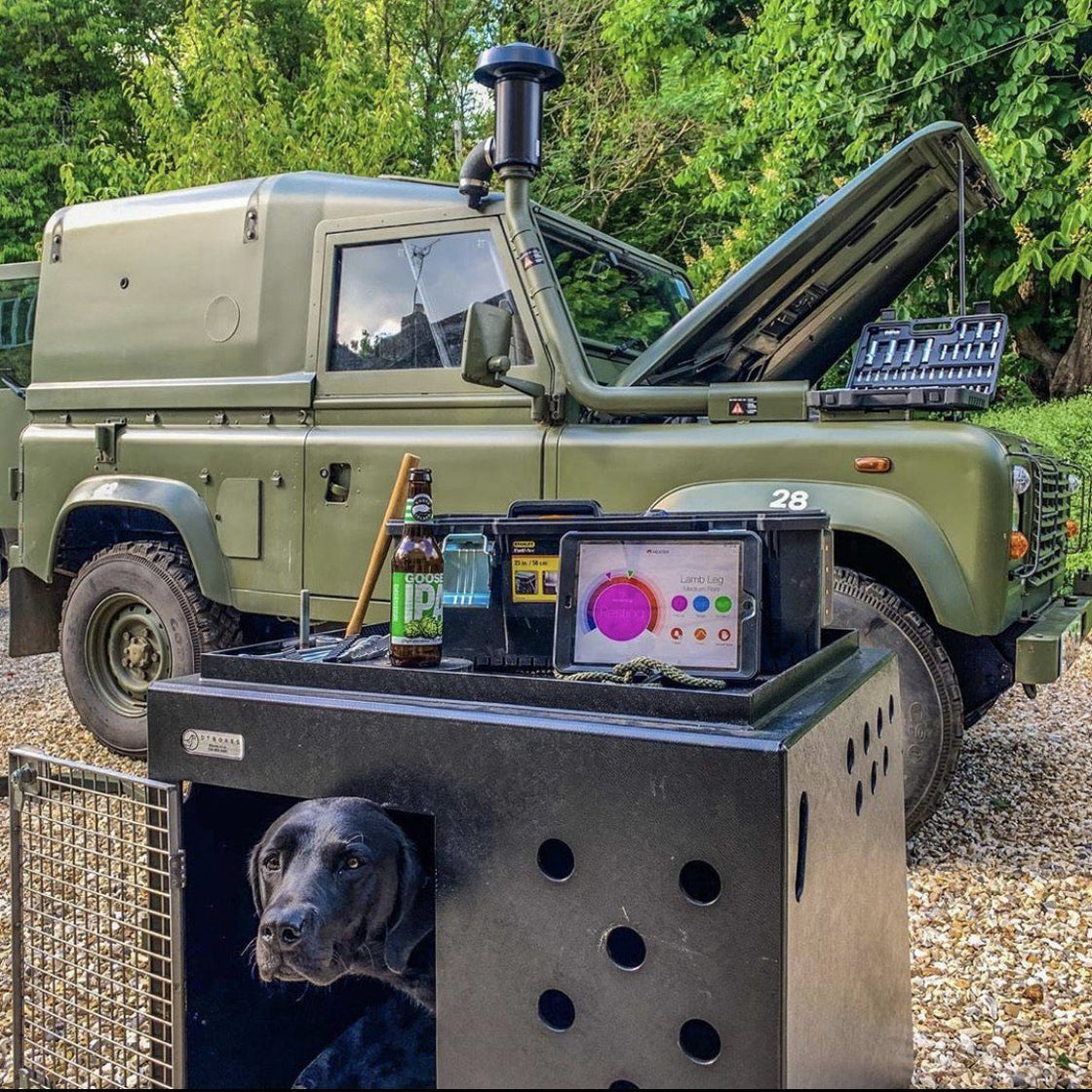 DT Defender: Dog Crates For Land Rover Defender — DT BOXES