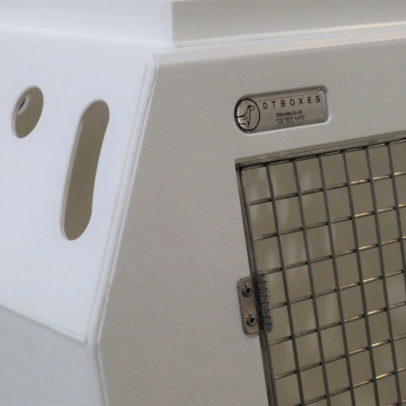 Land Rover Discovery 3 and Land Rover Discovery 4 Dog Car Travel Crate- The DT 3 DT Box DT BOXES 980mm White 