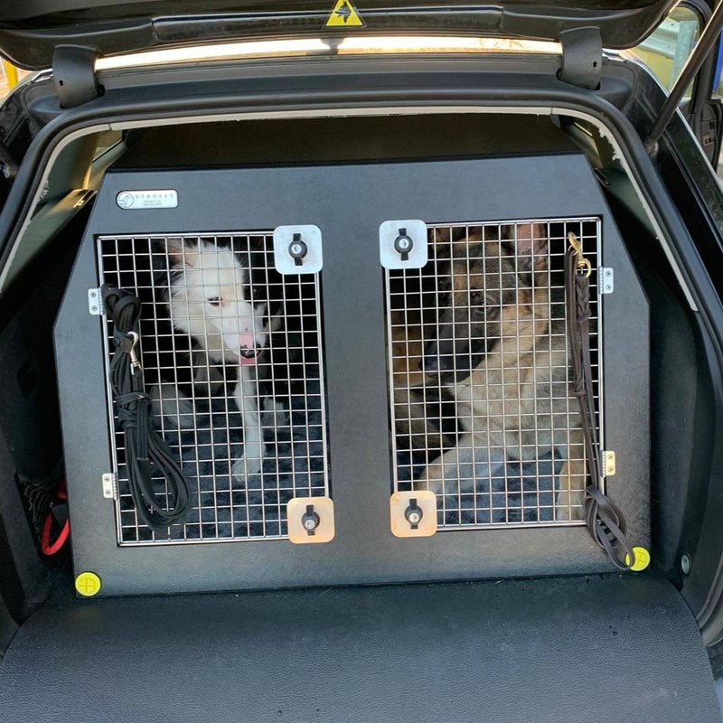 Mitsubishi Outlander PHEV (2016 - Onwards) DT Box Dog Car Travel Crate- The DT 4 DT Box DT BOXES 