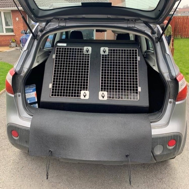 Nissan qashqai shop dog cage