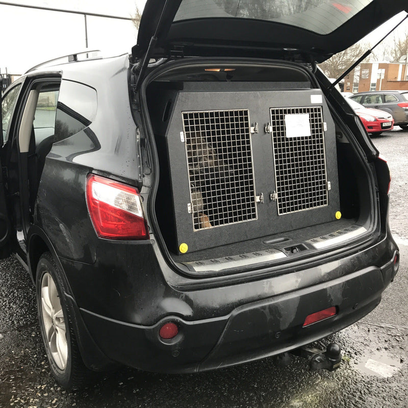 Nissan Qashqai+2 (2008 - 2013) DT Box Dog Car Travel Crate- The DT 3 DT Box DT BOXES 