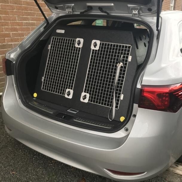 Range Rover Sport Hybrid | 2017-Present | Dog Travel Crate | The DT 4 DT Box DT BOXES 
