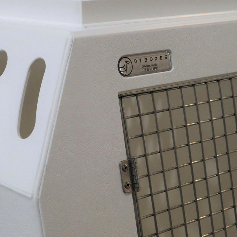 Vauxhall Astra | 2014 Onwards | DT Box Dog Car Travel Crate- The DT 3 DT Box DT BOXES 980mm White 